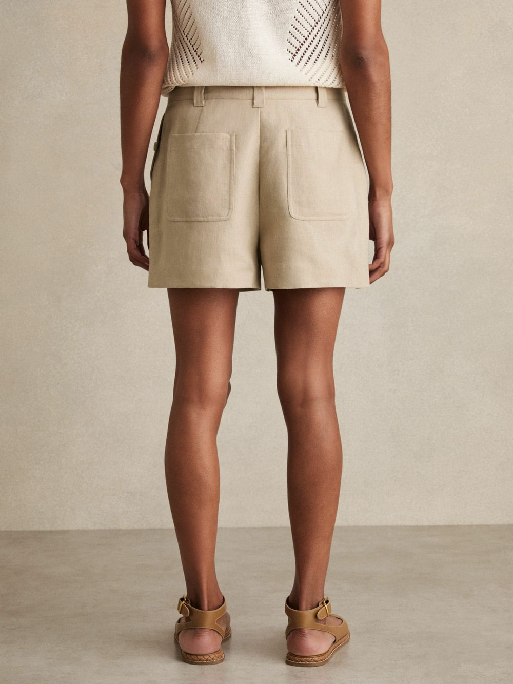 Reiss | Linen Shorts in Neutral