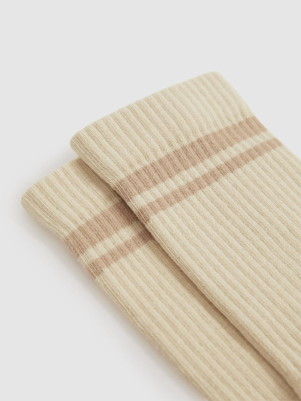 Reiss | Cotton-Blend Striped Crew Socks in Cream