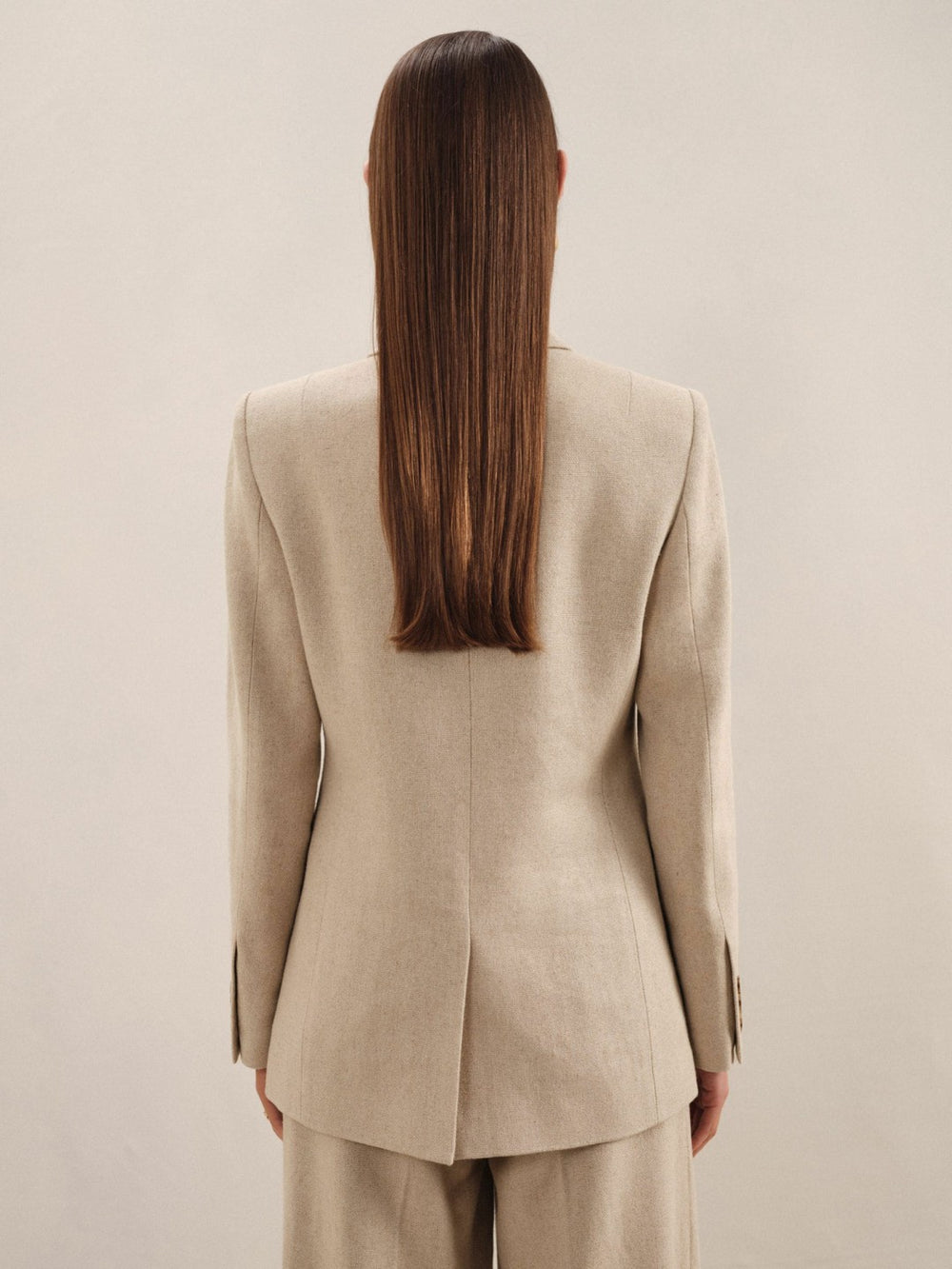 Reiss | Linen-Blend Double-Breasted Suit Jacket in Neutral