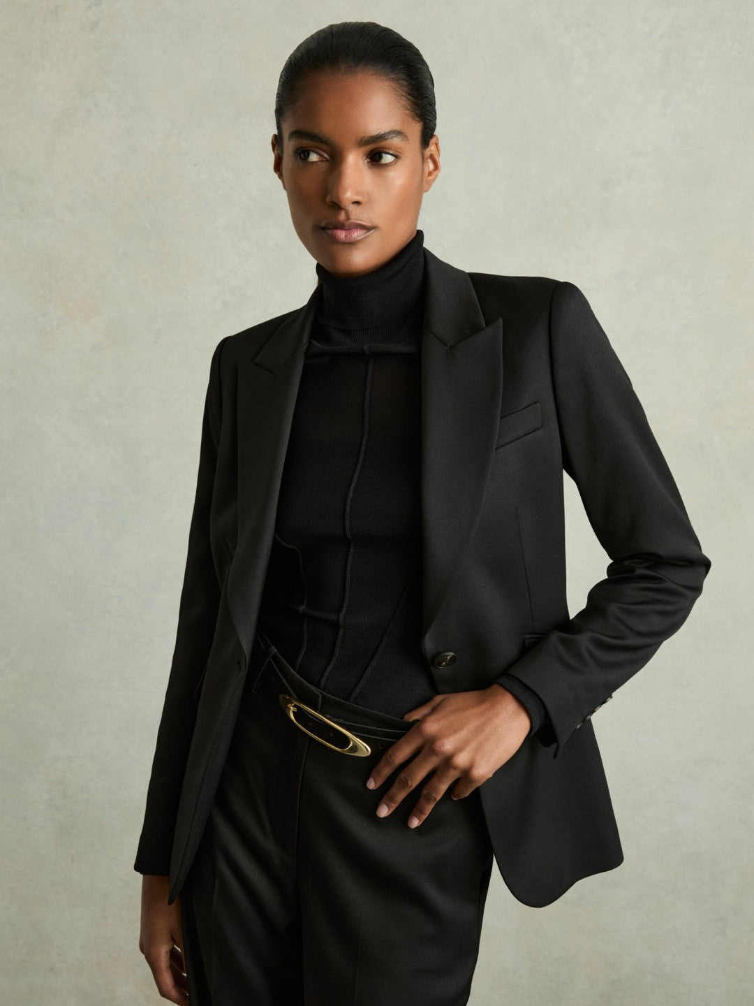 Reiss | Leather Oval-Buckle Belt in Black