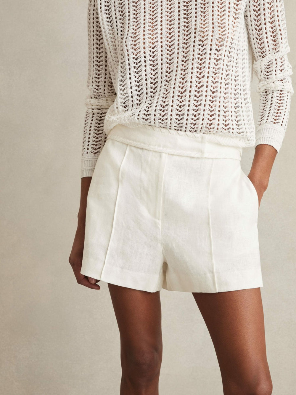 Reiss | Linen Whipstitch Shorts in White