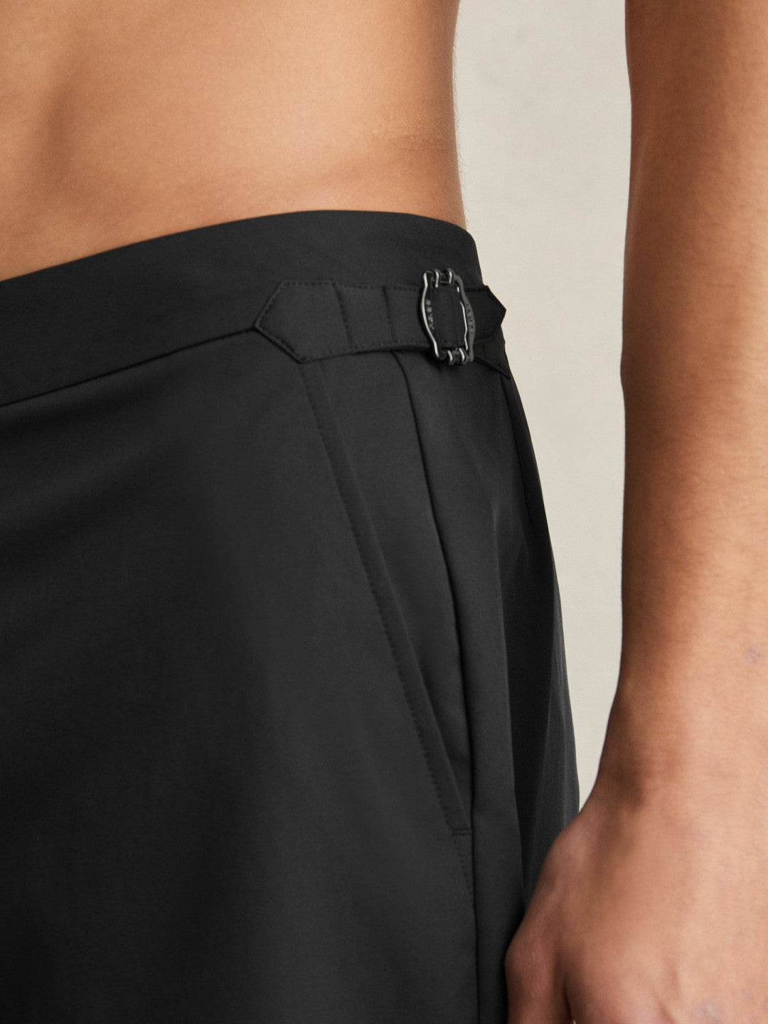 Reiss | Side-Adjuster Swim Shorts in Black