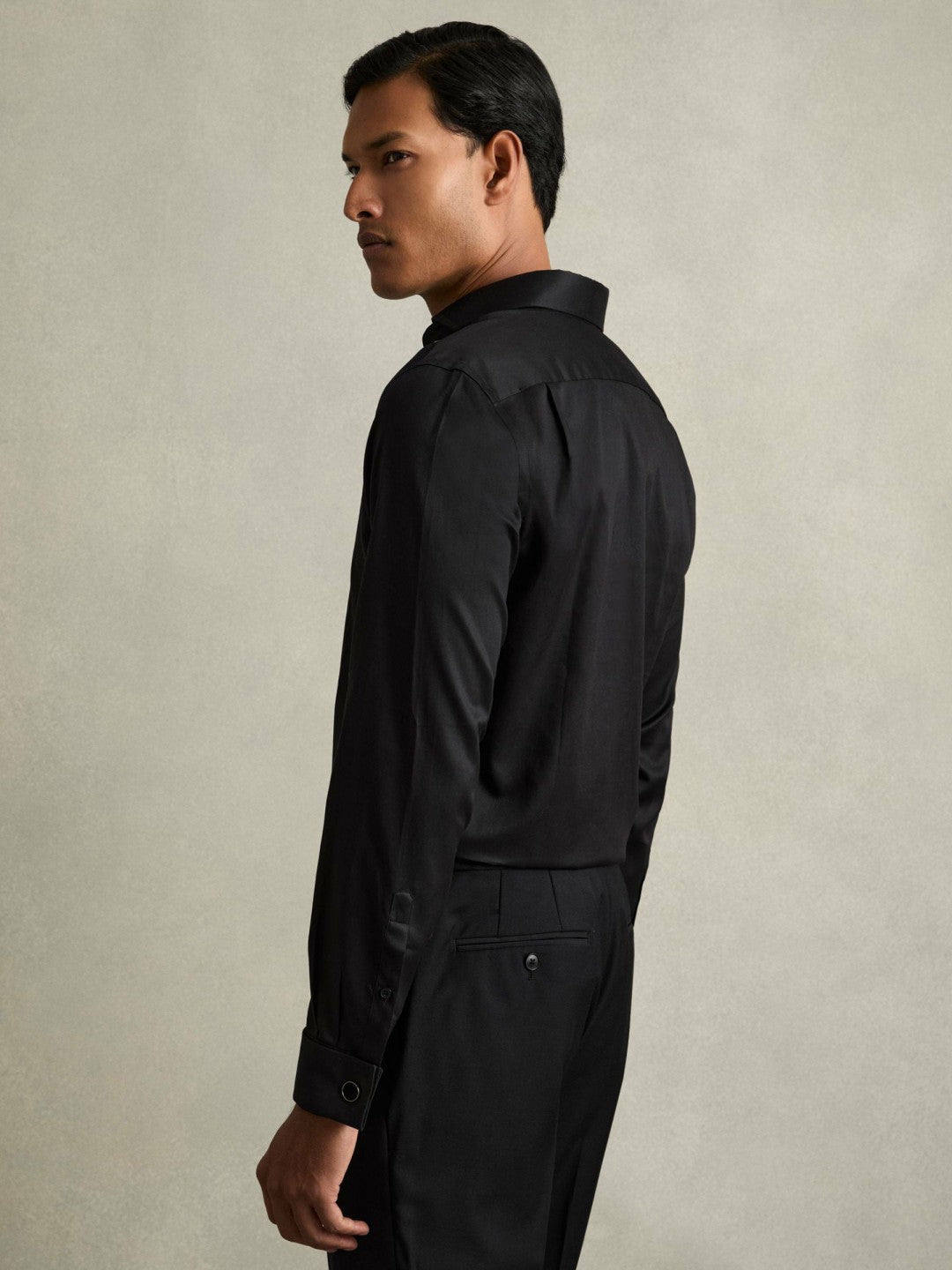 Reiss | Regular Fit Slim-Fit Cotton Double-Cuff Shirt in Black