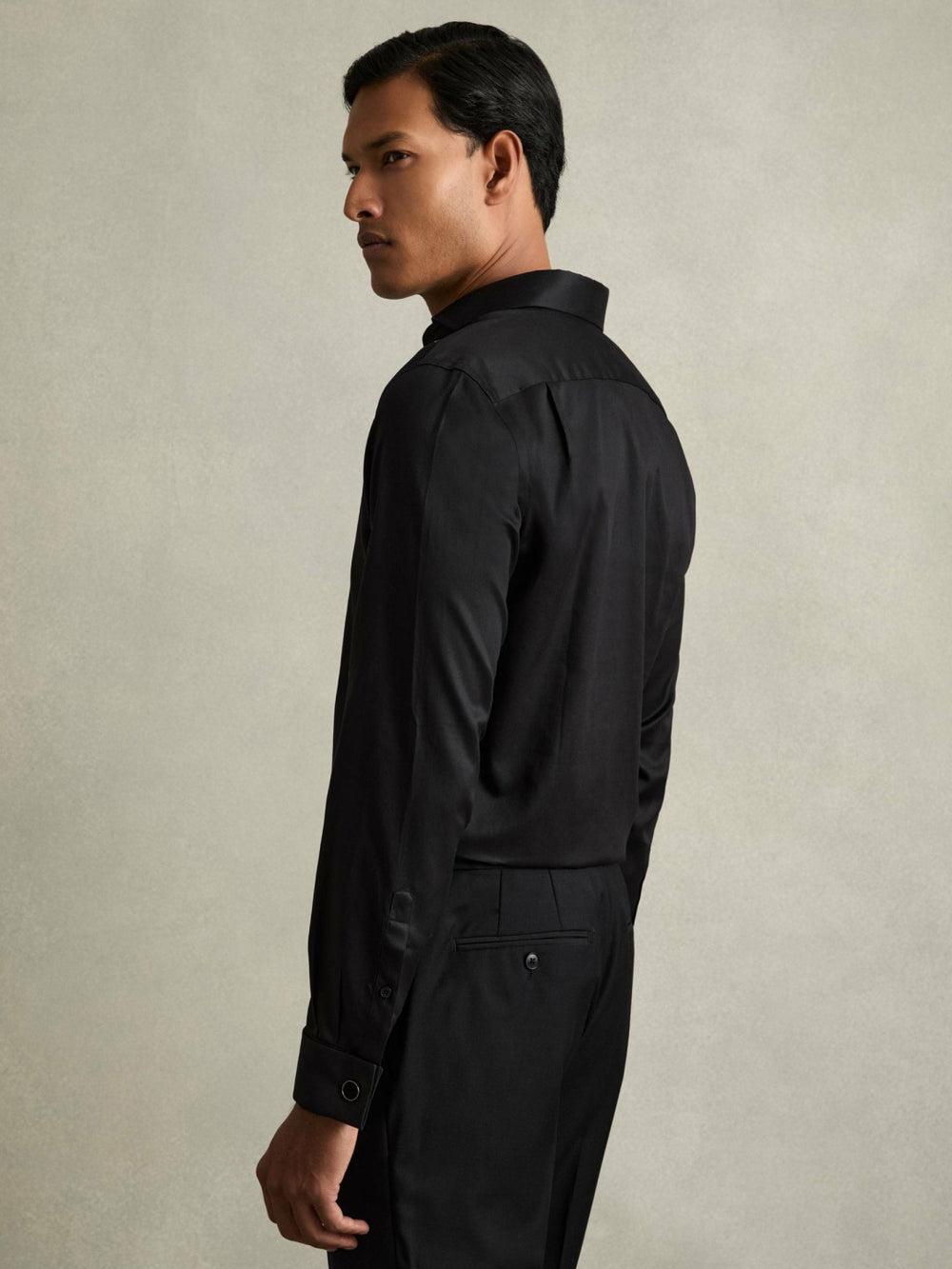 Reiss | Regular Fit Slim-Fit Cotton Double-Cuff Shirt in Black