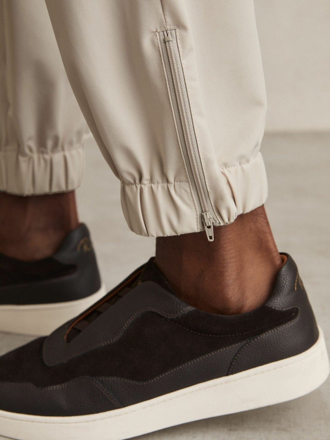 Reiss | Drawstring Technical Cuffed Trousers in Stone
