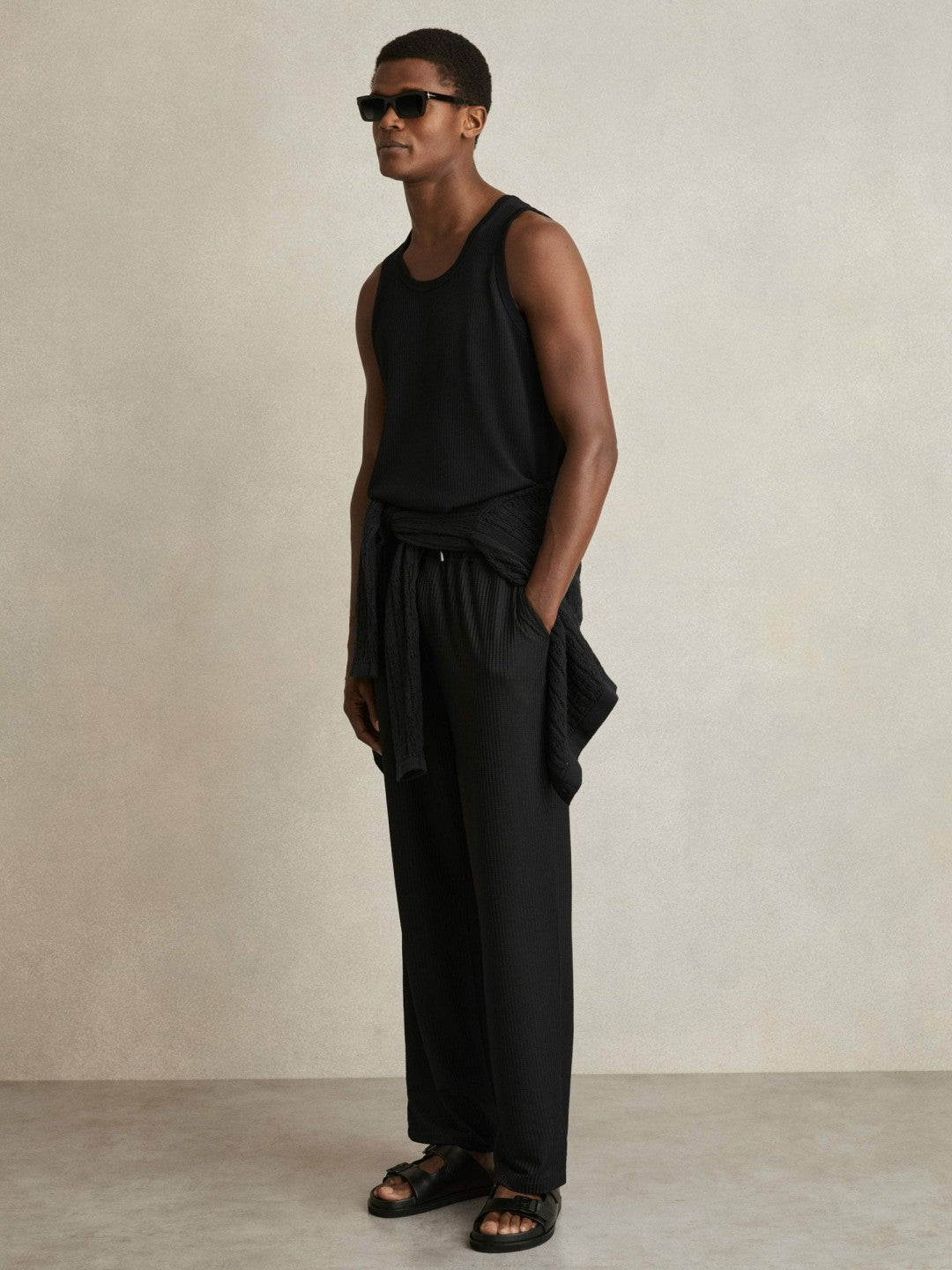 Reiss | Textured Crew Neck Ribbed Vest in Black
