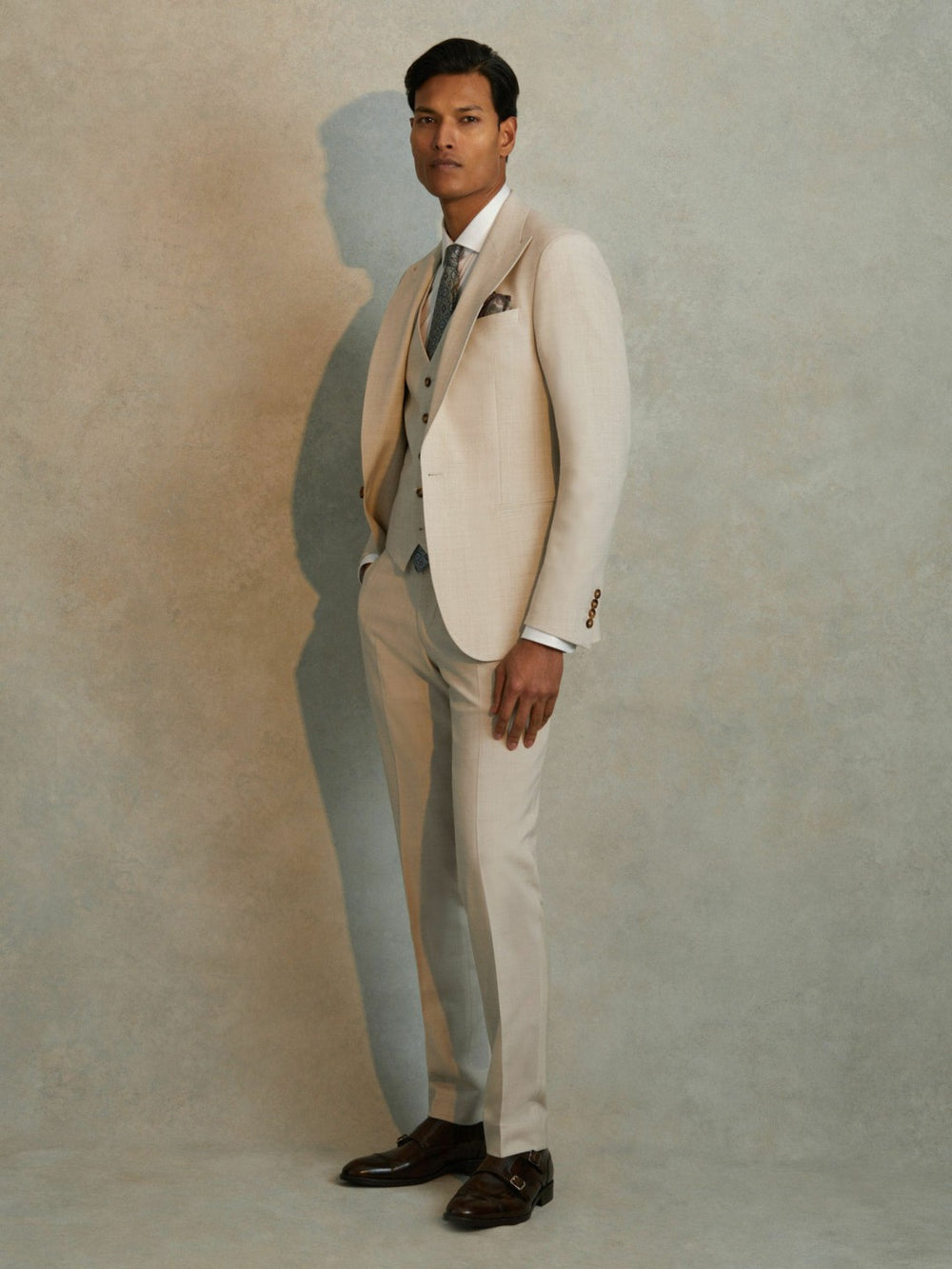 Reiss | Slim Fit Single Breasted Waistcoat in Stone
