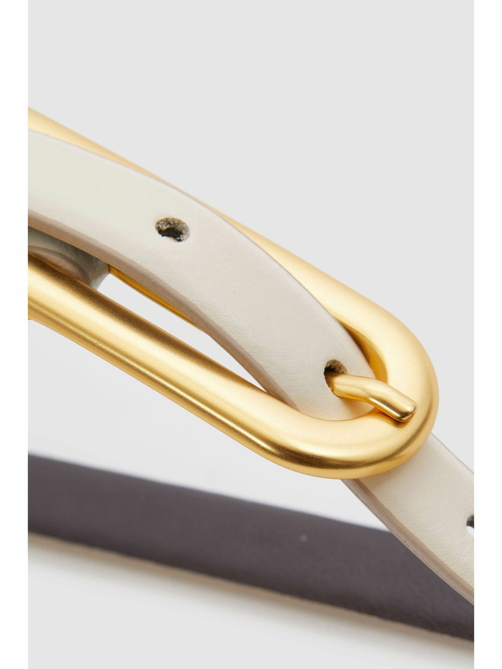 Reiss | Thin Leather Elongated Buckle Belt in Off White