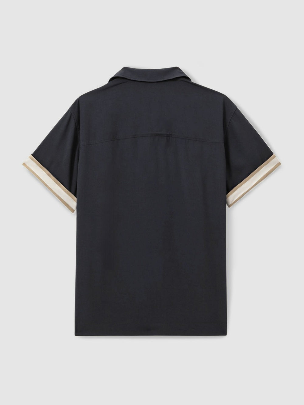 Reiss | | Ché Cuff Detail Cuban Collar Shirt in Navy