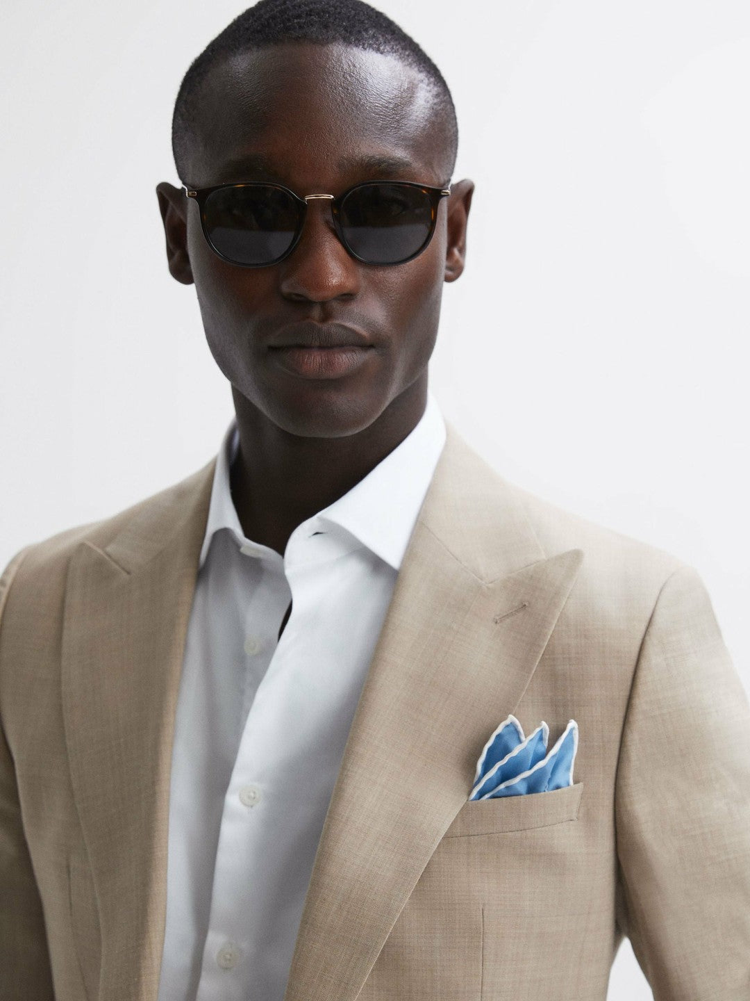 Reiss | Plain Silk Pocket Square in Soft Blue