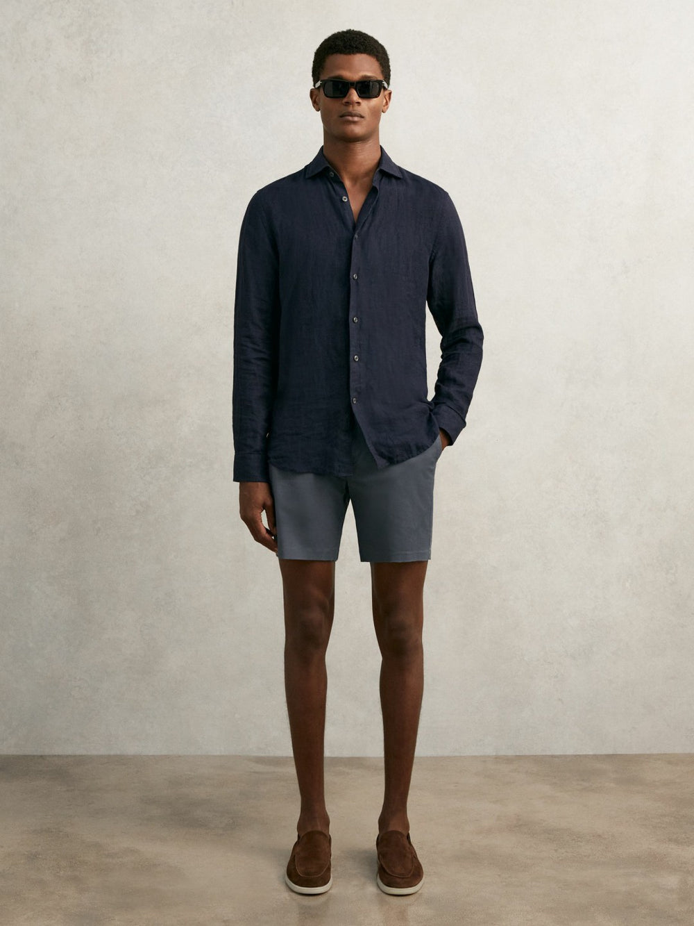 Reiss | Short Length Casual Chino Shorts in Airforce Blue