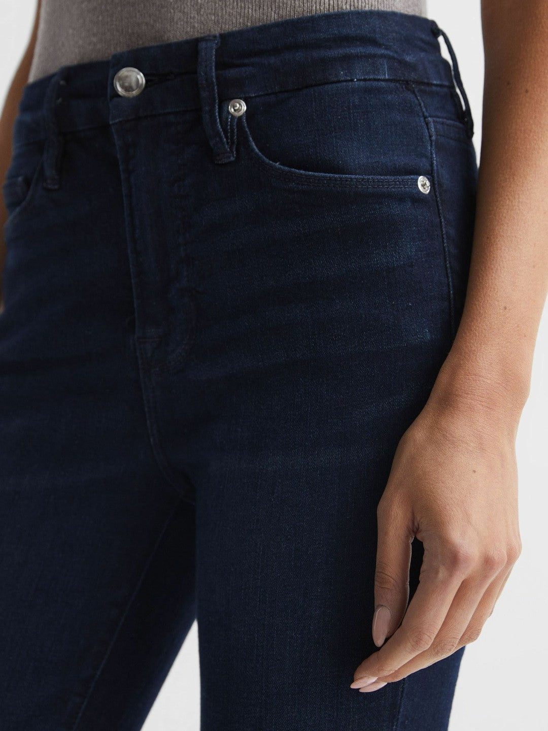 Reiss | Good American Sculpting Skinny Jeans in Mid Blue