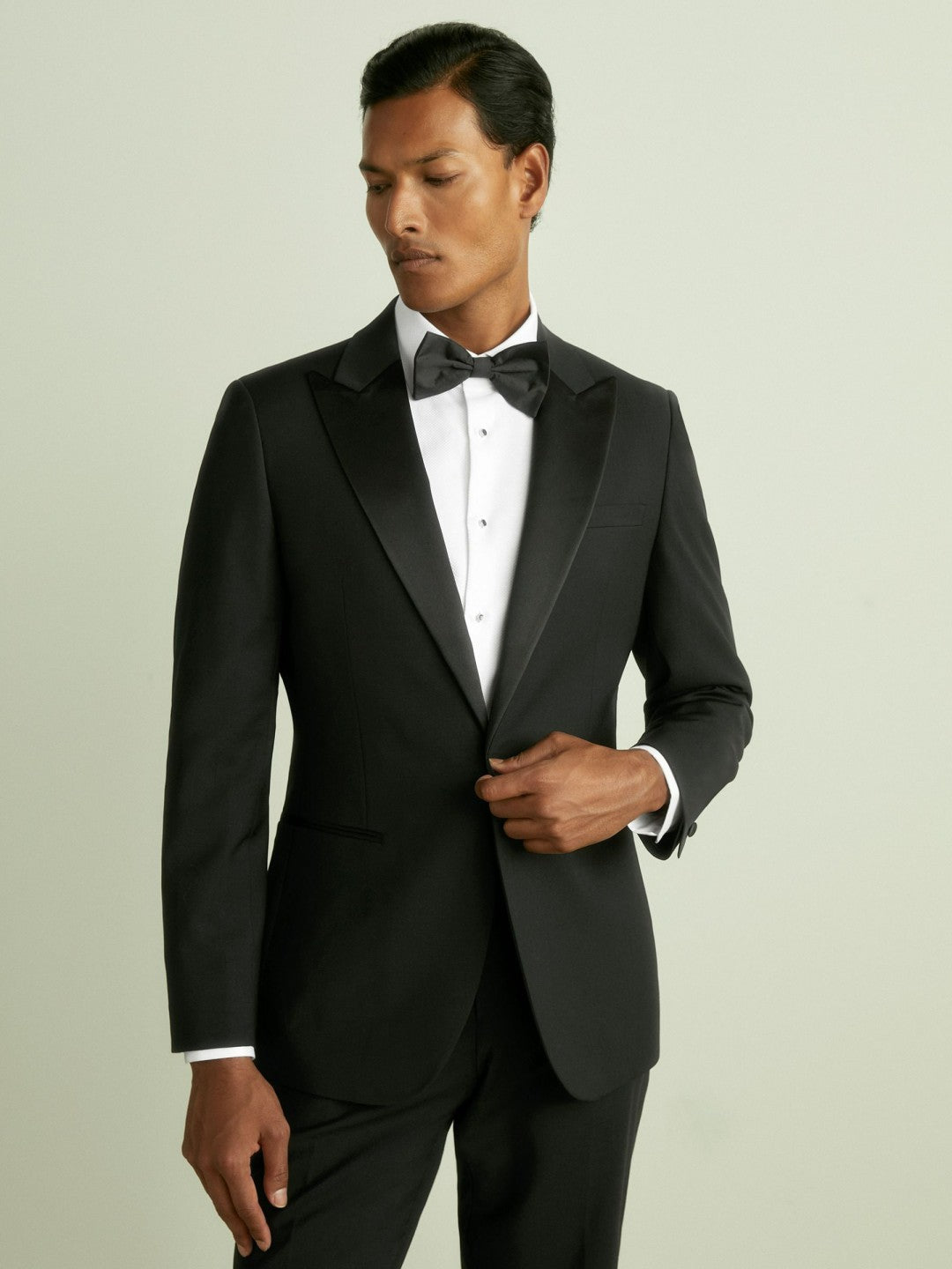 Reiss | Regular Fit Single Breasted Tuxedo Jacket in Black
