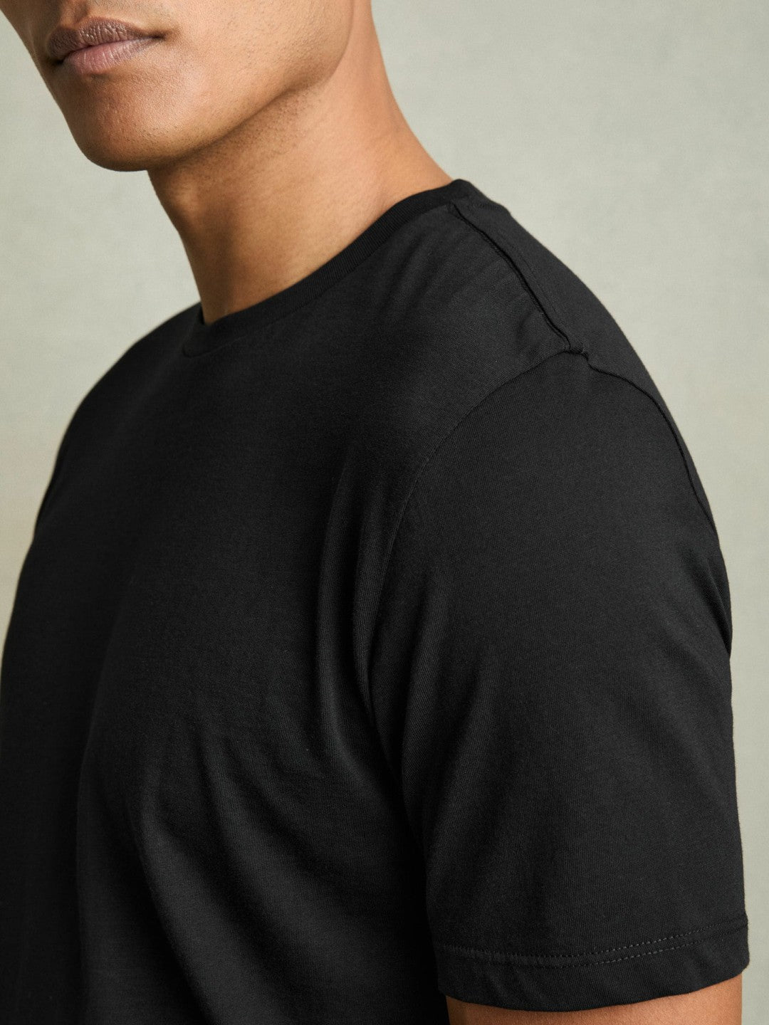 Reiss | Cotton Crew Neck T-Shirt in Black