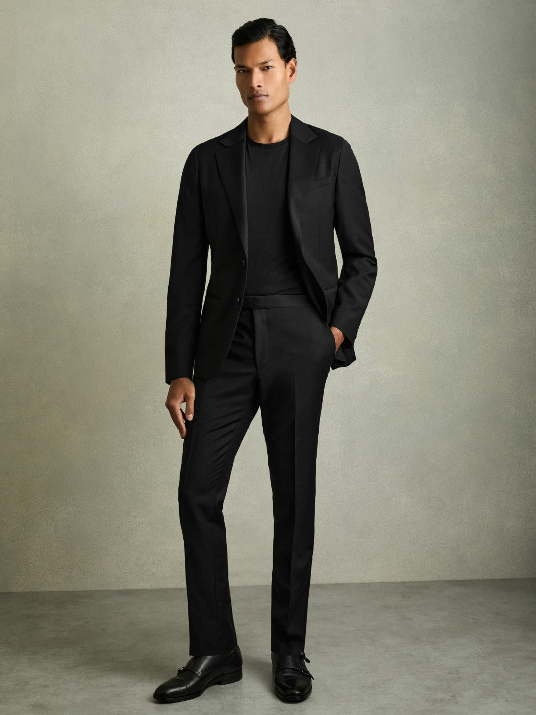 Reiss | Cotton Crew Neck T-Shirt in Black