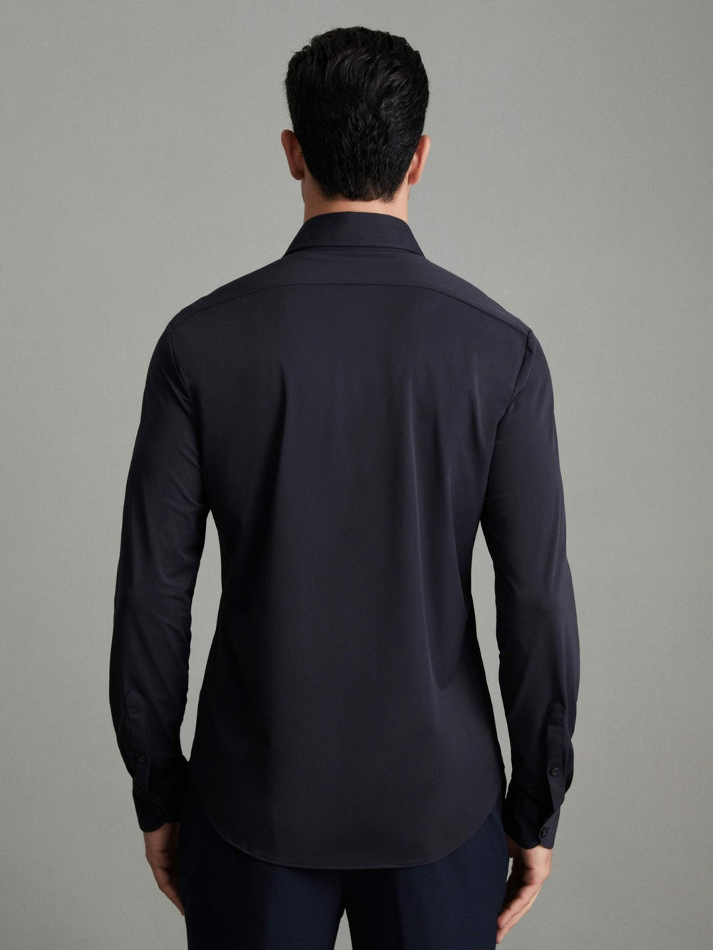 Reiss | Regular Fit Button-Through Travel Shirt in Navy