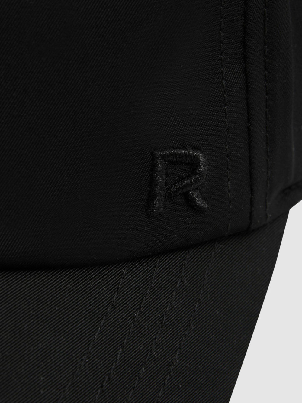 Reiss | Logo-Embroidered Baseball Cap in Black