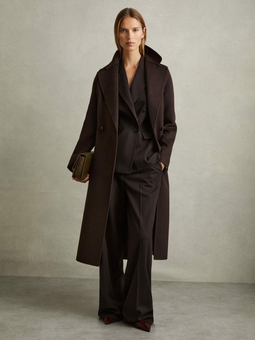 Reiss | Petite Wool Blend Double Breasted Blindseam Coat in Chocolate