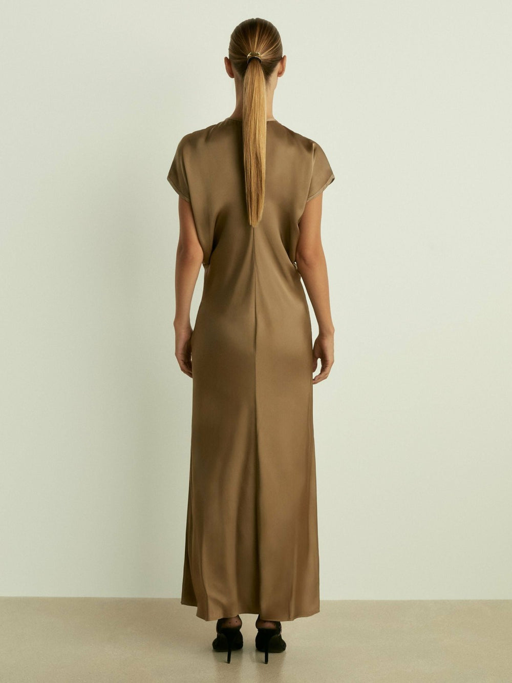 Reiss | Satin Short-Sleeve Midi Dress in Khaki