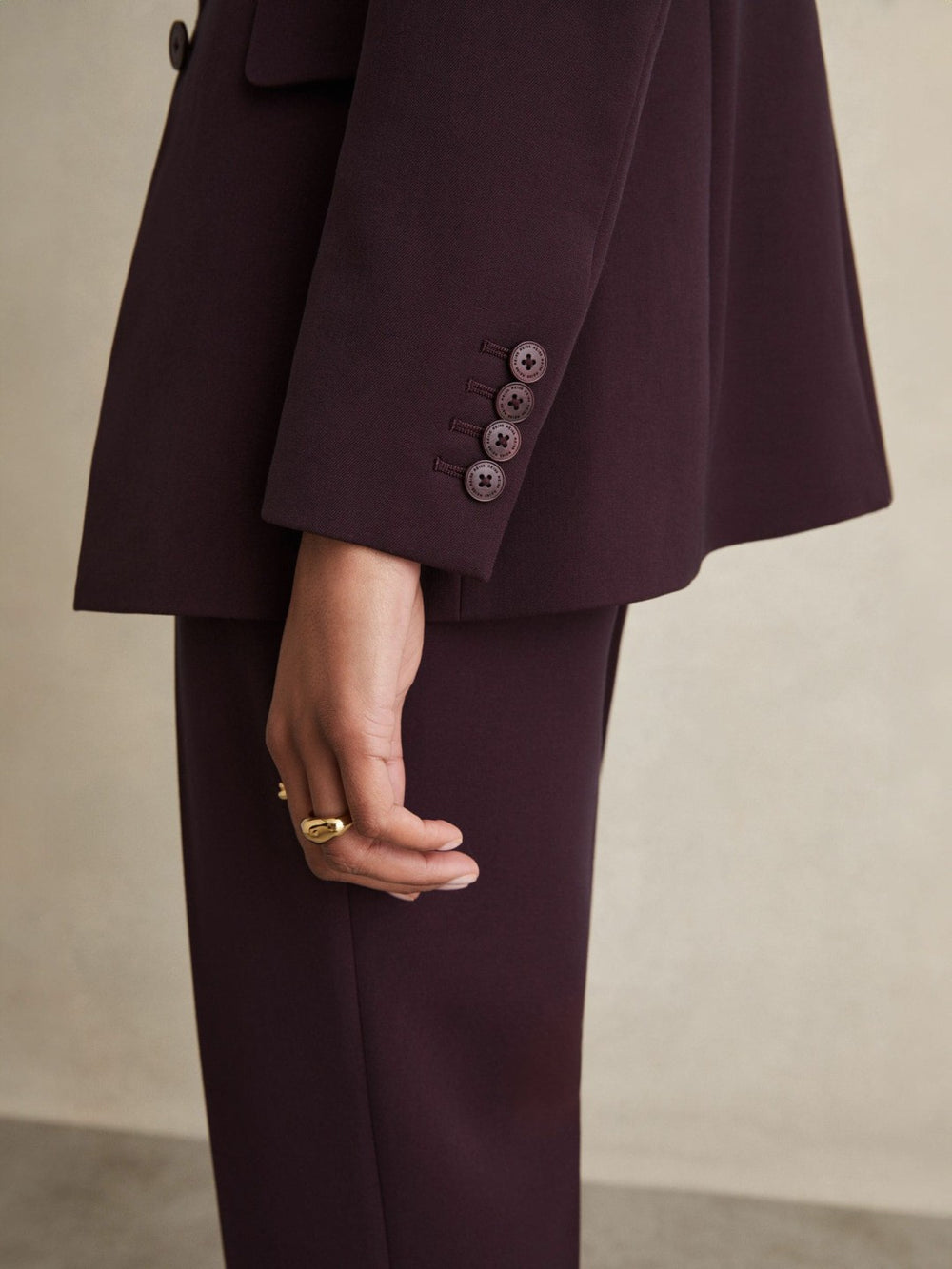 Reiss | Petite Tailored Single Breasted Suit Blazer in Berry
