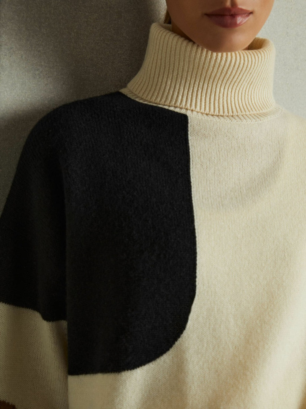 Reiss | Wool-Cashmere Colourblock-Intarsia Jumper in Cream/Brown