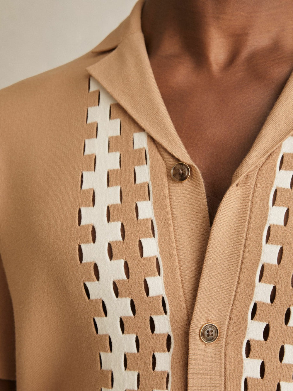 Reiss | Geometric Cuban-Collar Knit Shirt in Camel/Off White