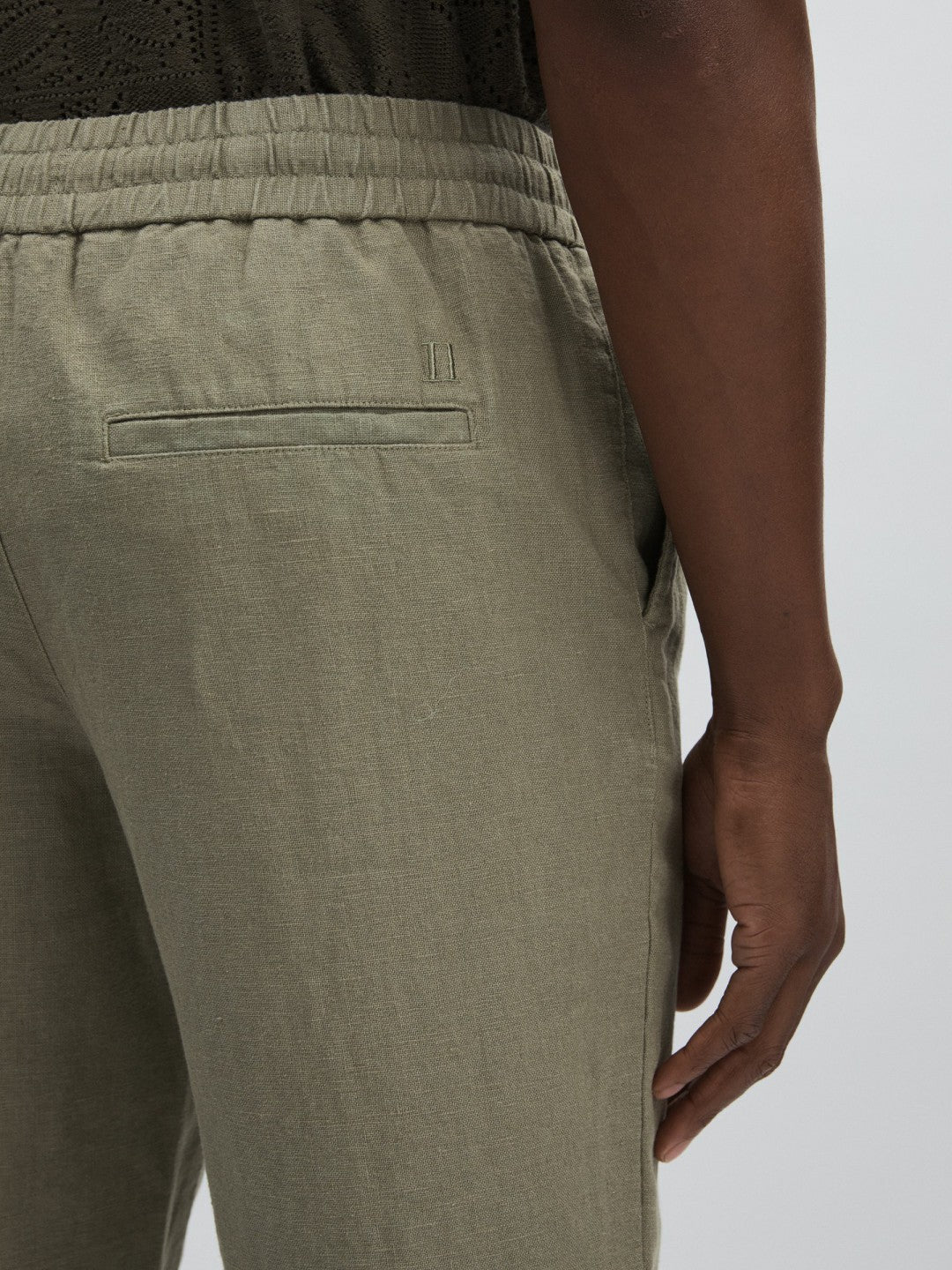 Reiss | Les Deux Drawstring Trousers in Green/Ivory