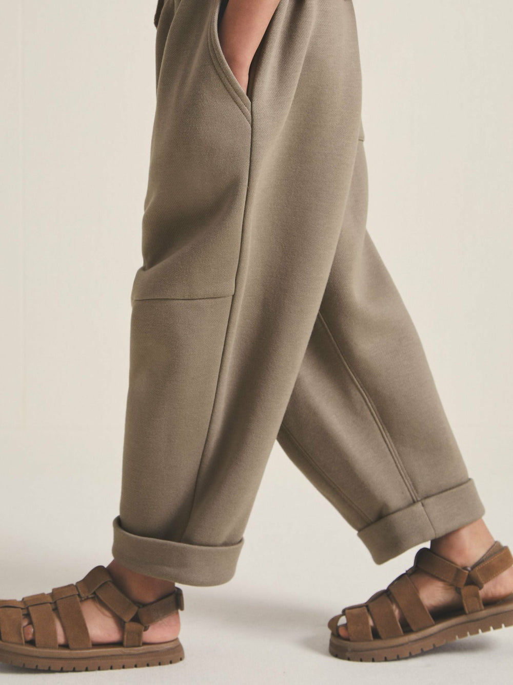 Reiss | 4-9 yrs  | Les 100 Ciels Jersey Joggers in Mink