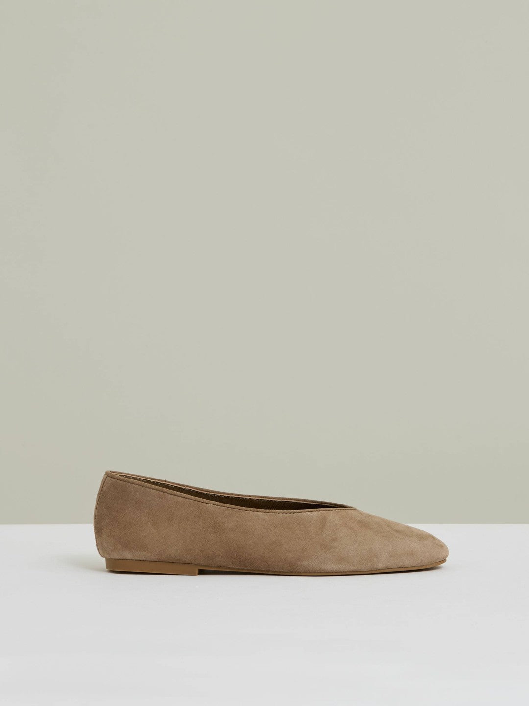 Reiss | Leather Rounded-Point Toe Ballet Flats in Taupe