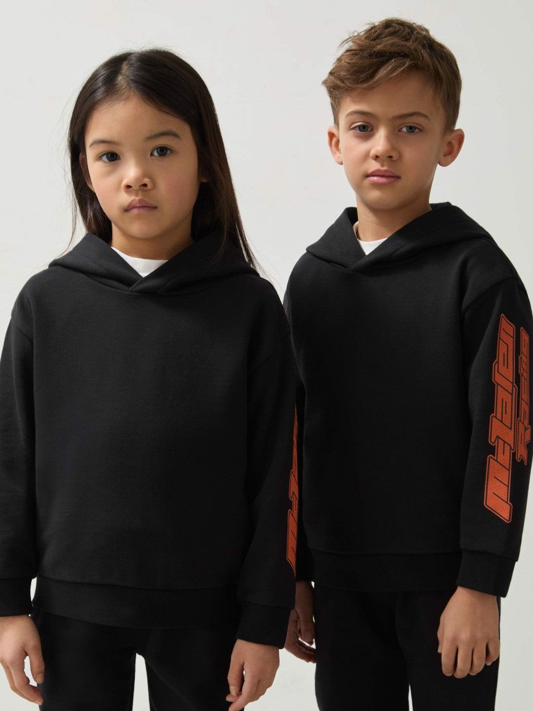 Reiss | 9-13 yrs McLaren F1 Team Cotton Logo Hoodie Unisex Fit in Black