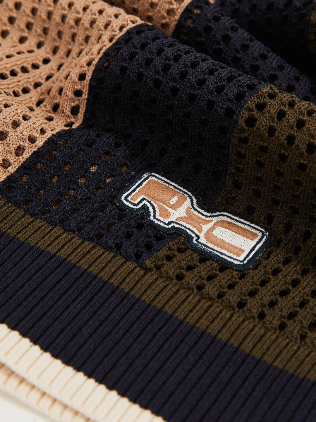 Reiss | | Ché Crochet Colour-Block Shorts in Camel/Green