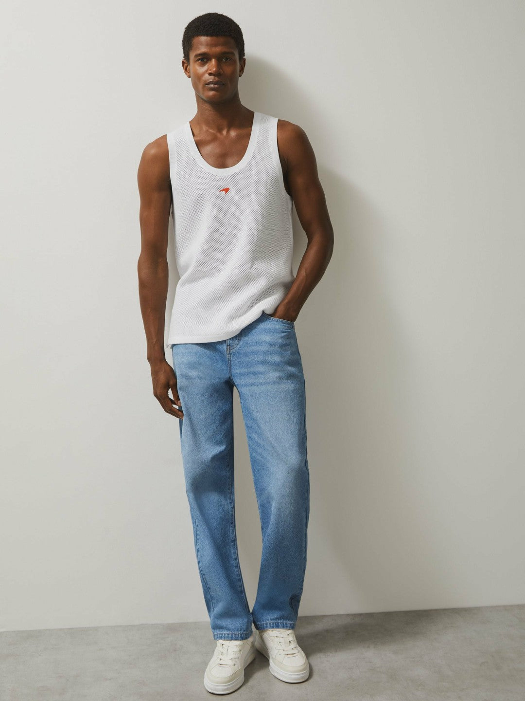 Reiss | McLaren F1 Team Speedmark Knit Vest in White