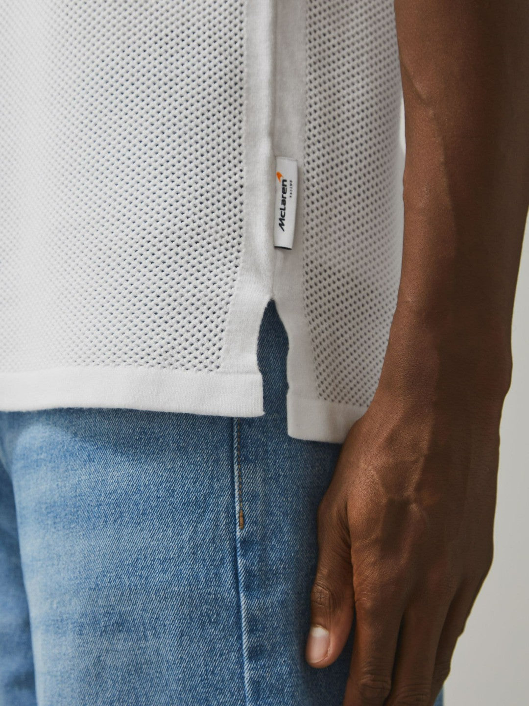 Reiss | McLaren F1 Team Speedmark Knit Vest in White