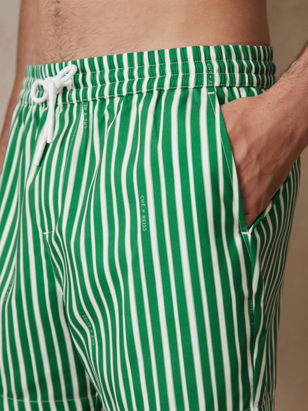 Reiss | | Ché Stripe Swim Shorts in Green/White