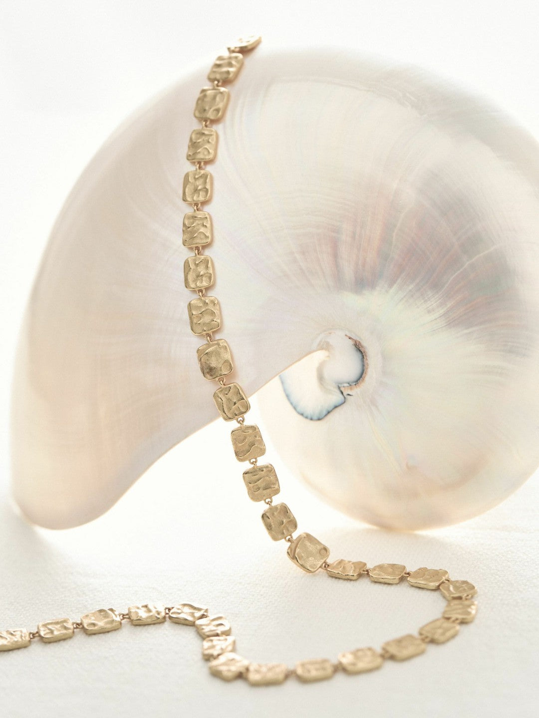 Reiss | Molten Square Necklace in Gold Tone