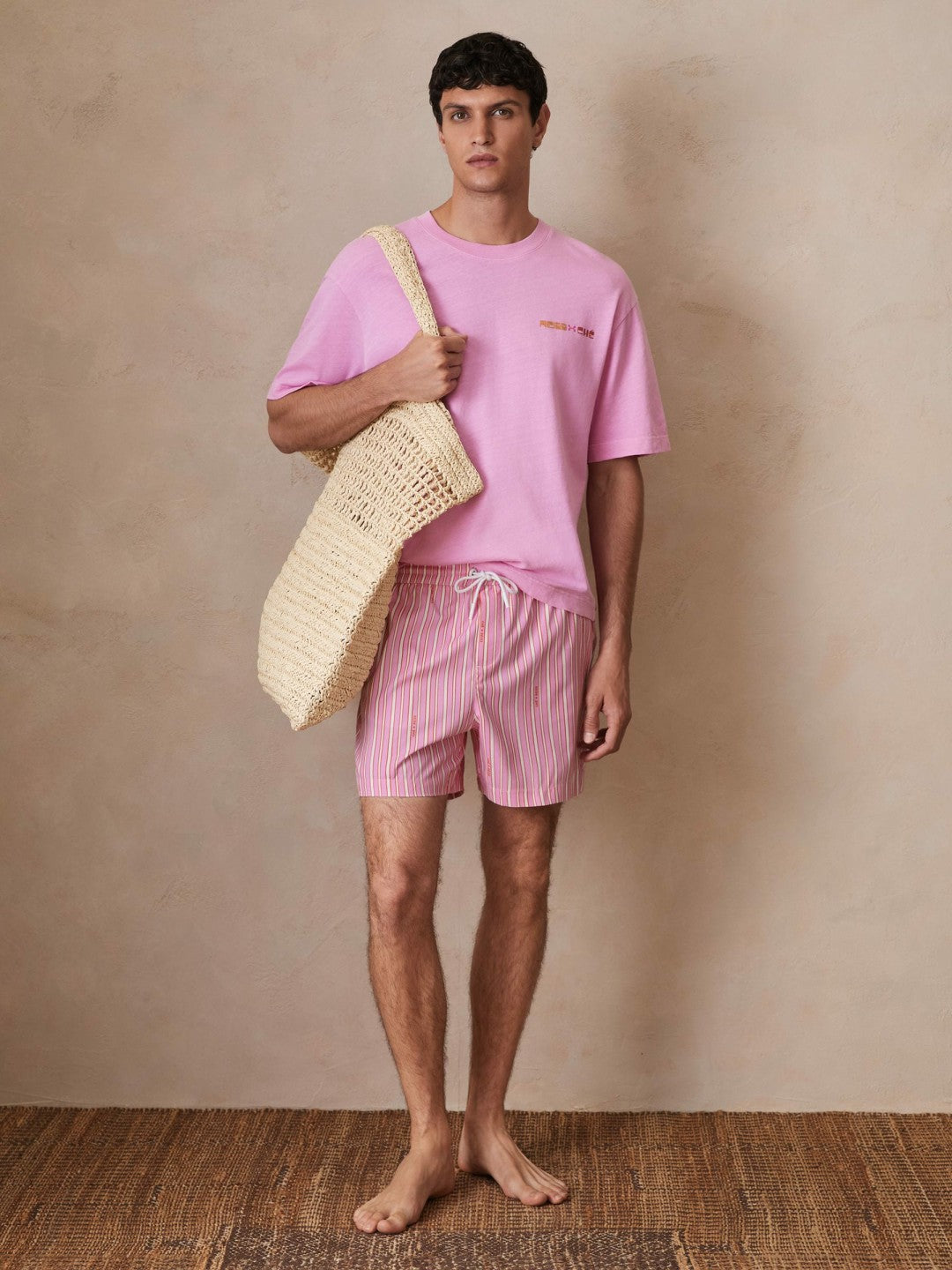 Reiss | | Ché Stripe Swim Shorts in Pink/White