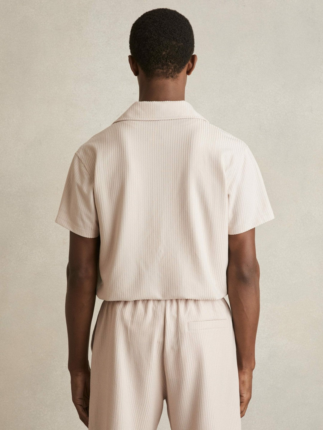 Reiss | Textured-Knit Cuban-Collar Shirt in Champagne