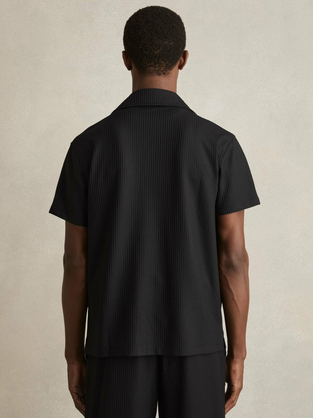 Reiss | Textured-Knit Cuban-Collar Shirt in Black