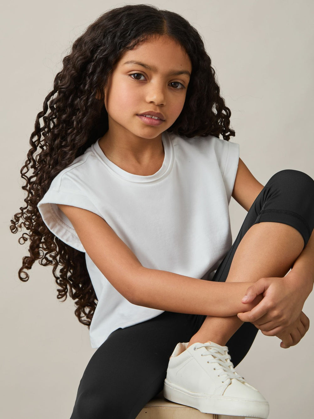 Reiss | 9-13 yrs Three-Quarter Length Leggings in Black