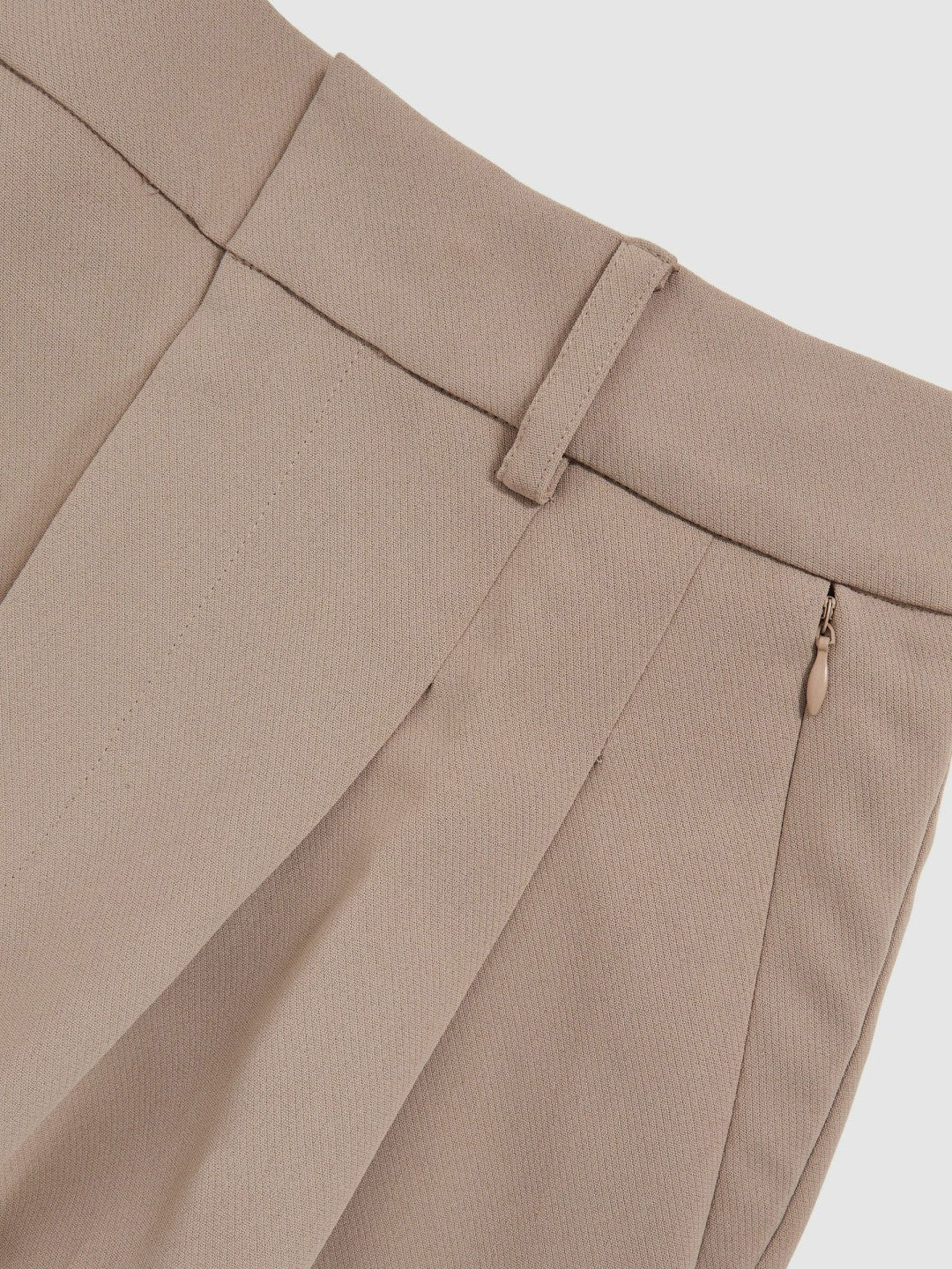 Reiss | Good American Tailored Trousers in Beige
