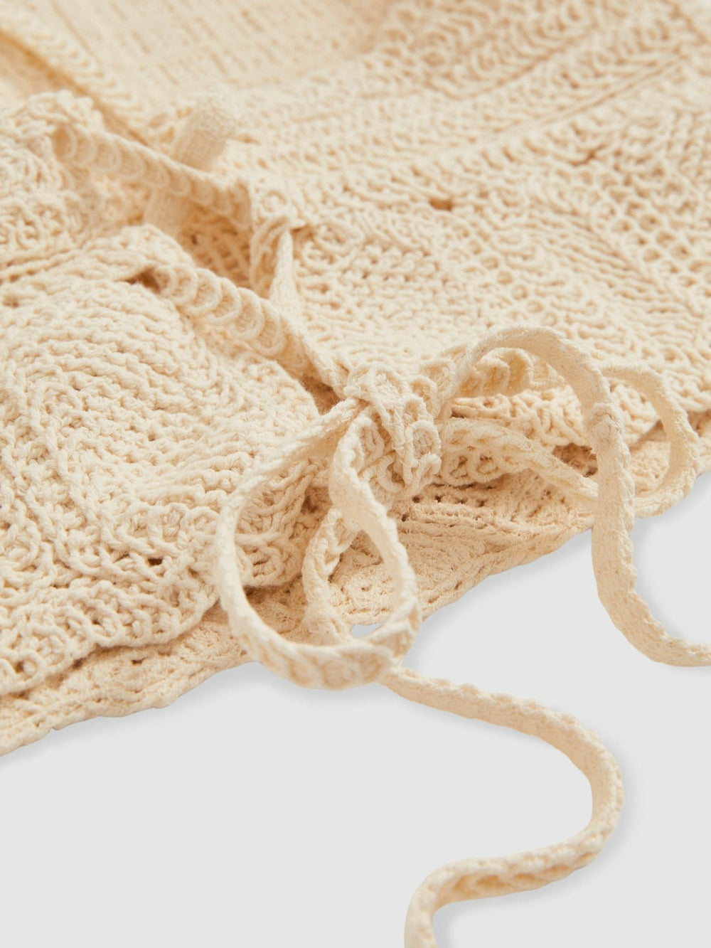 Reiss | Cotton Crochet Tie-Back Cropped Top in Cream