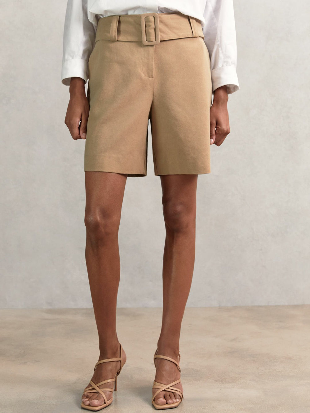 Reiss | Cotton-Blend Belted Shorts With Linen in Camel