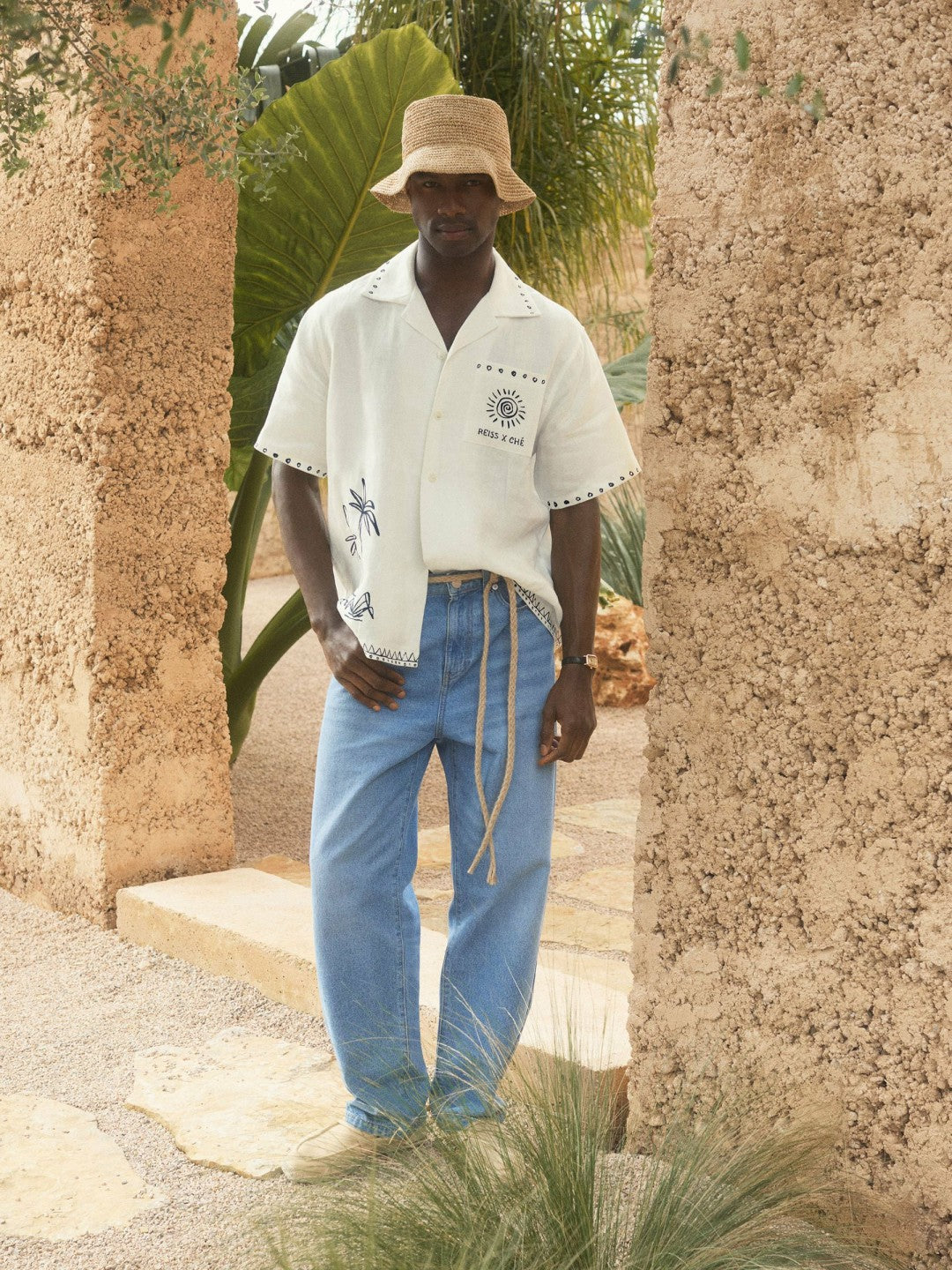 Reiss | | Ché Cotton-Linen Palm Shirt in White