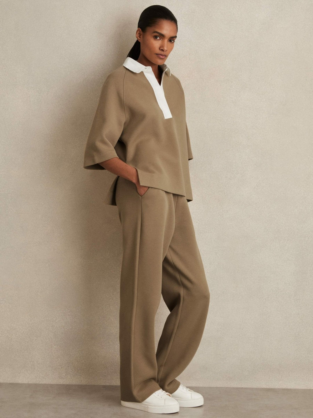 Reiss | Cotton-Blend Interlock Collar Sweatshirt in Camel