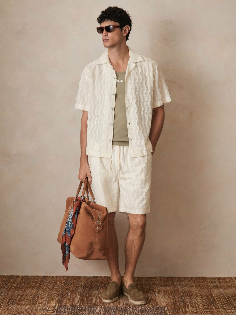 Reiss | | Ché Fringed-Wave Shorts in Off White