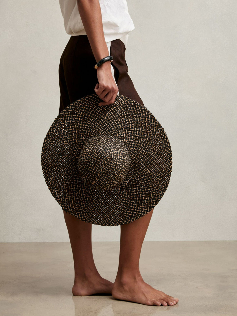 Reiss | Straw Basket-Weave Sun Hat in Black/Natural