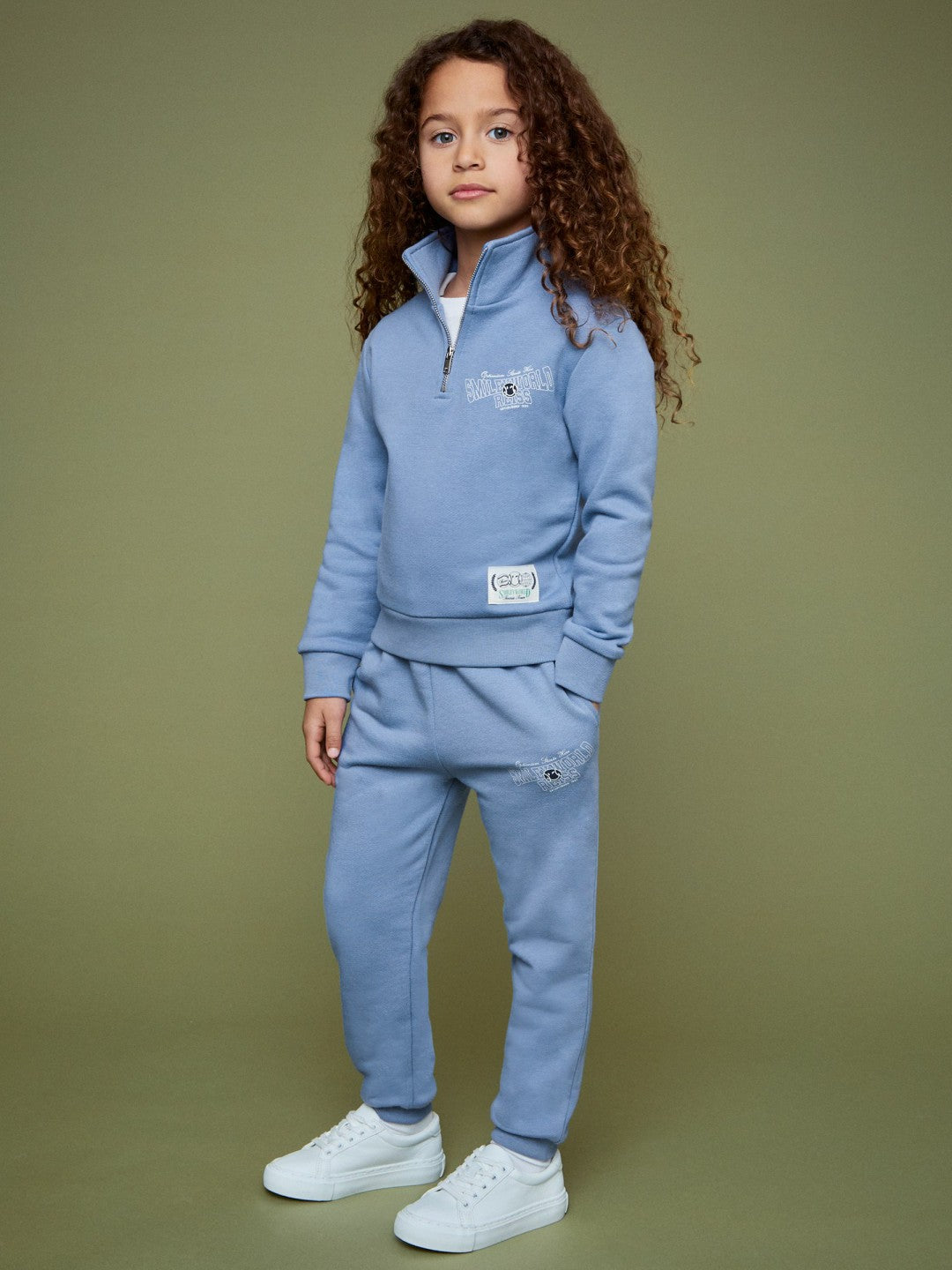 Reiss | 9-13 yrs SmileyWorld Cuffed Joggers Unisex Fit in Blue
