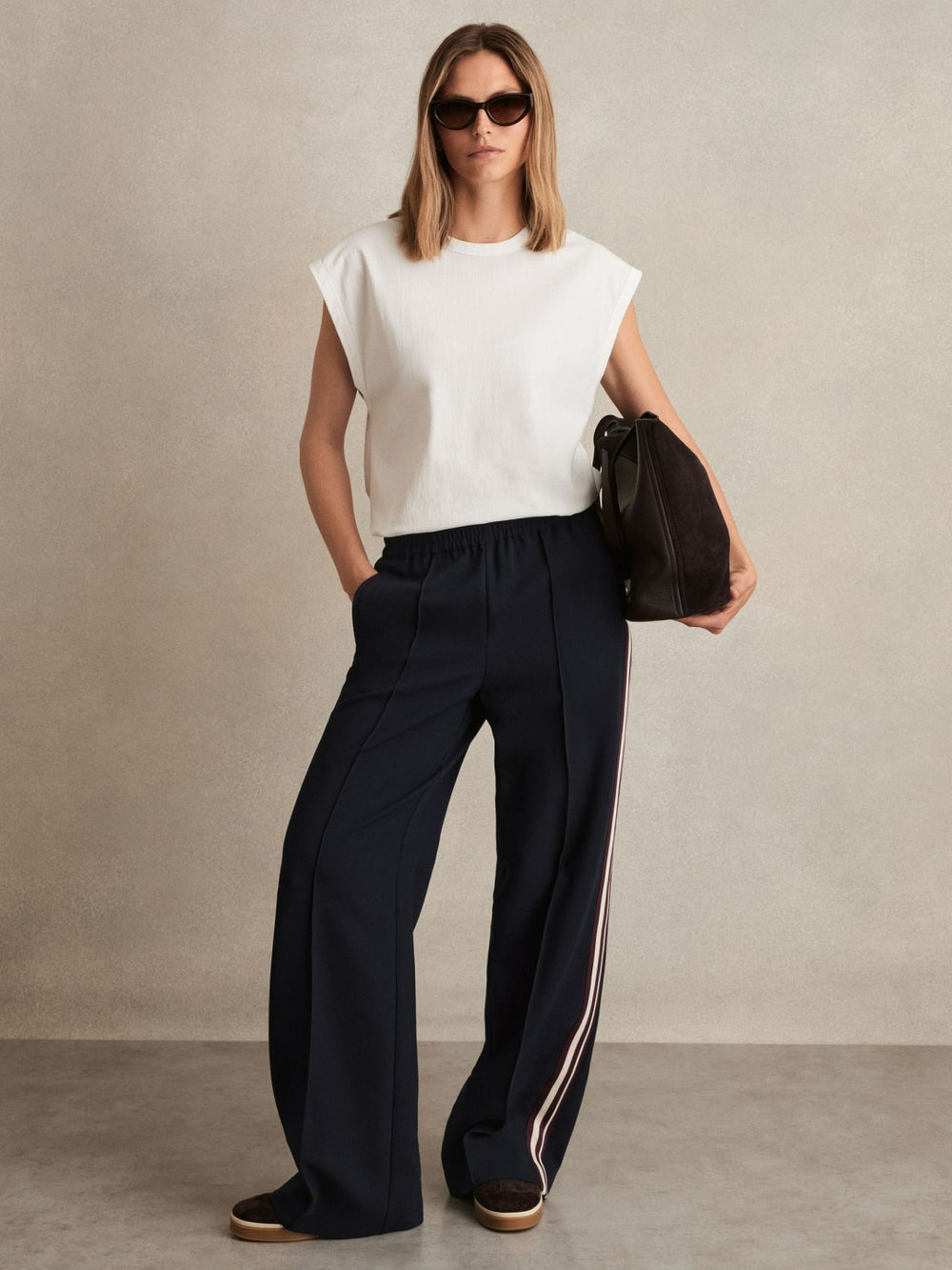 Reiss | Petite Side-Stripe Wide-Leg Trousers in Navy