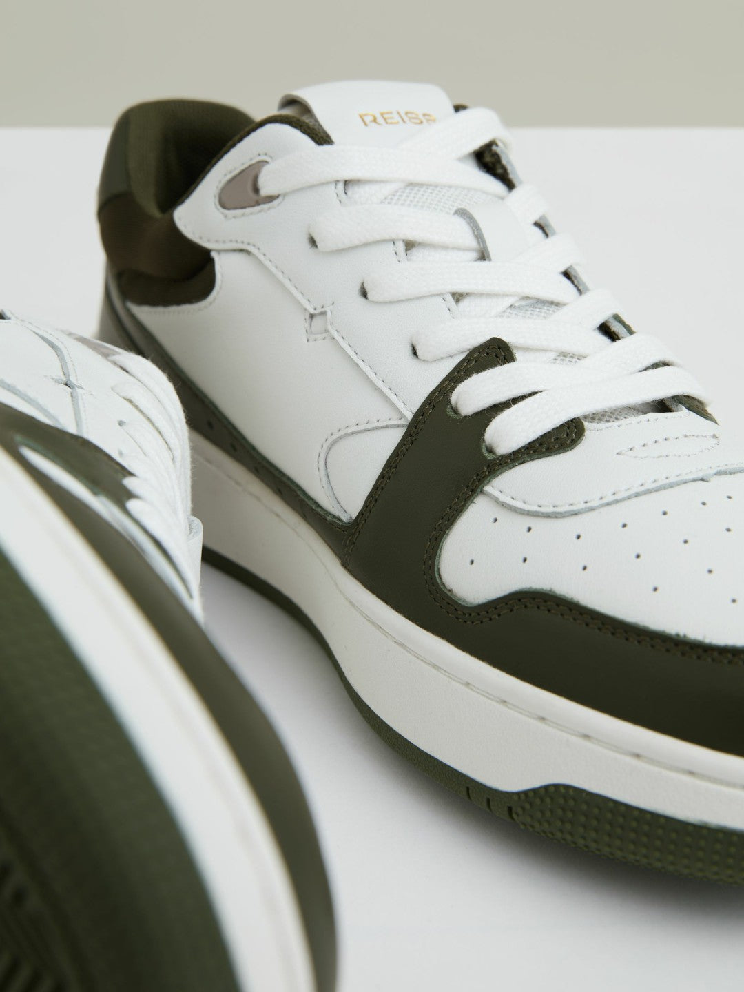 Reiss | Leather Panelled Trainers in Khaki/White