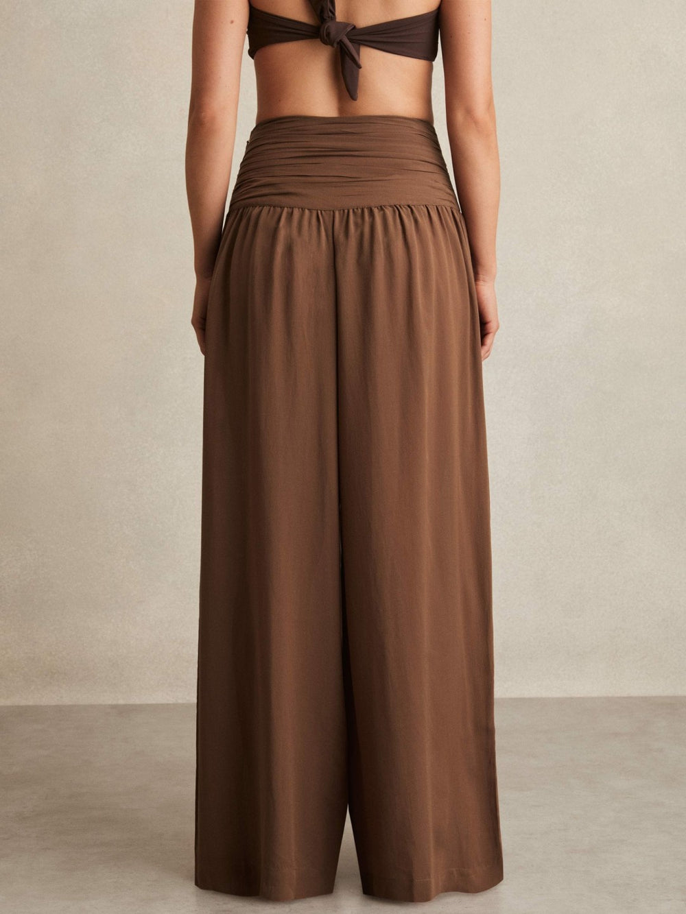 Reiss | Lyocell Blend Wide Leg Trousers in Brown